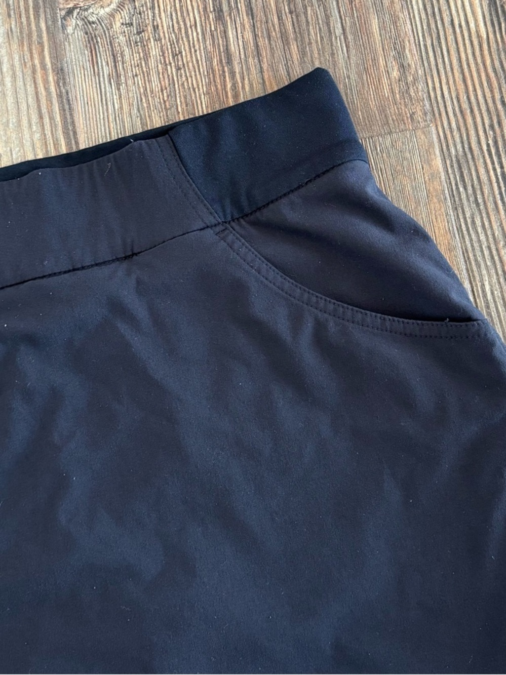 Columbia Sportswear Omni-Shield Casual Active Skort Womens S Black Ruched Sides - Picture 10 of 15